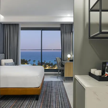 Hotel Mercure Konyaalti 4*