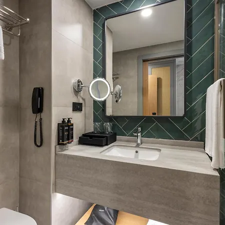 Hotel Mercure Konyaalti 4*