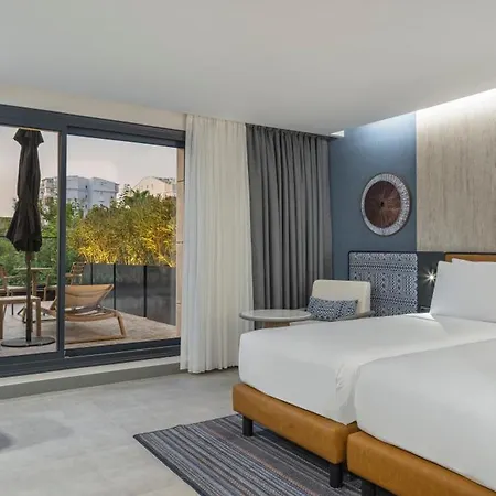 Mercure Konyaalti Otel 4*
