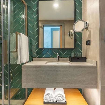 Mercure Konyaalti 4*