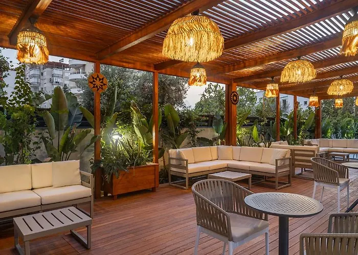 Mercure Konyaalti 4* אנטליה
