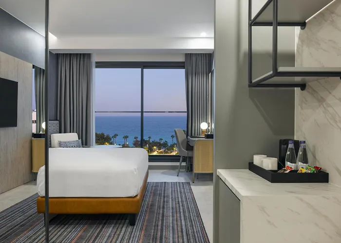 מלון Mercure Konyaalti 4*