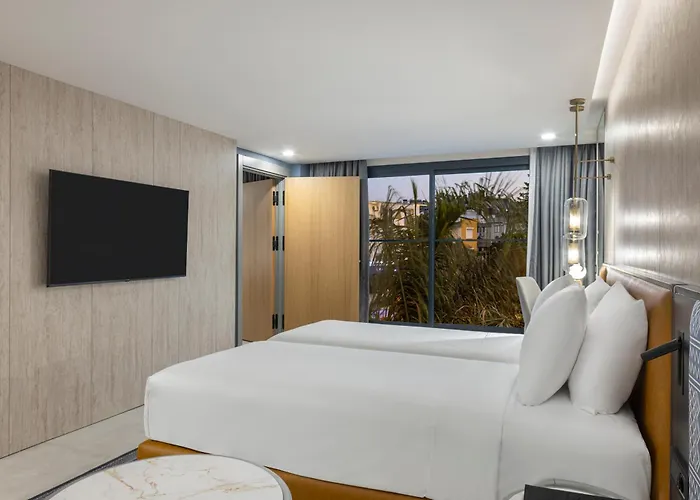 Mercure Konyaalti 4* אנטליה