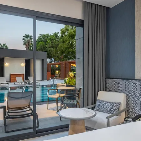 Mercure Konyaalti Отель